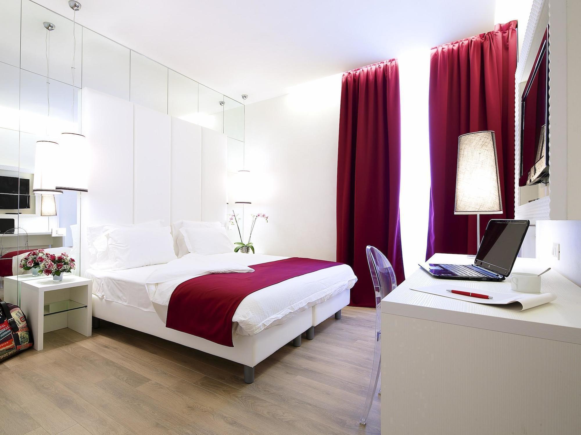 Tullia And Prisca Relais Guest House Rome Exterior photo